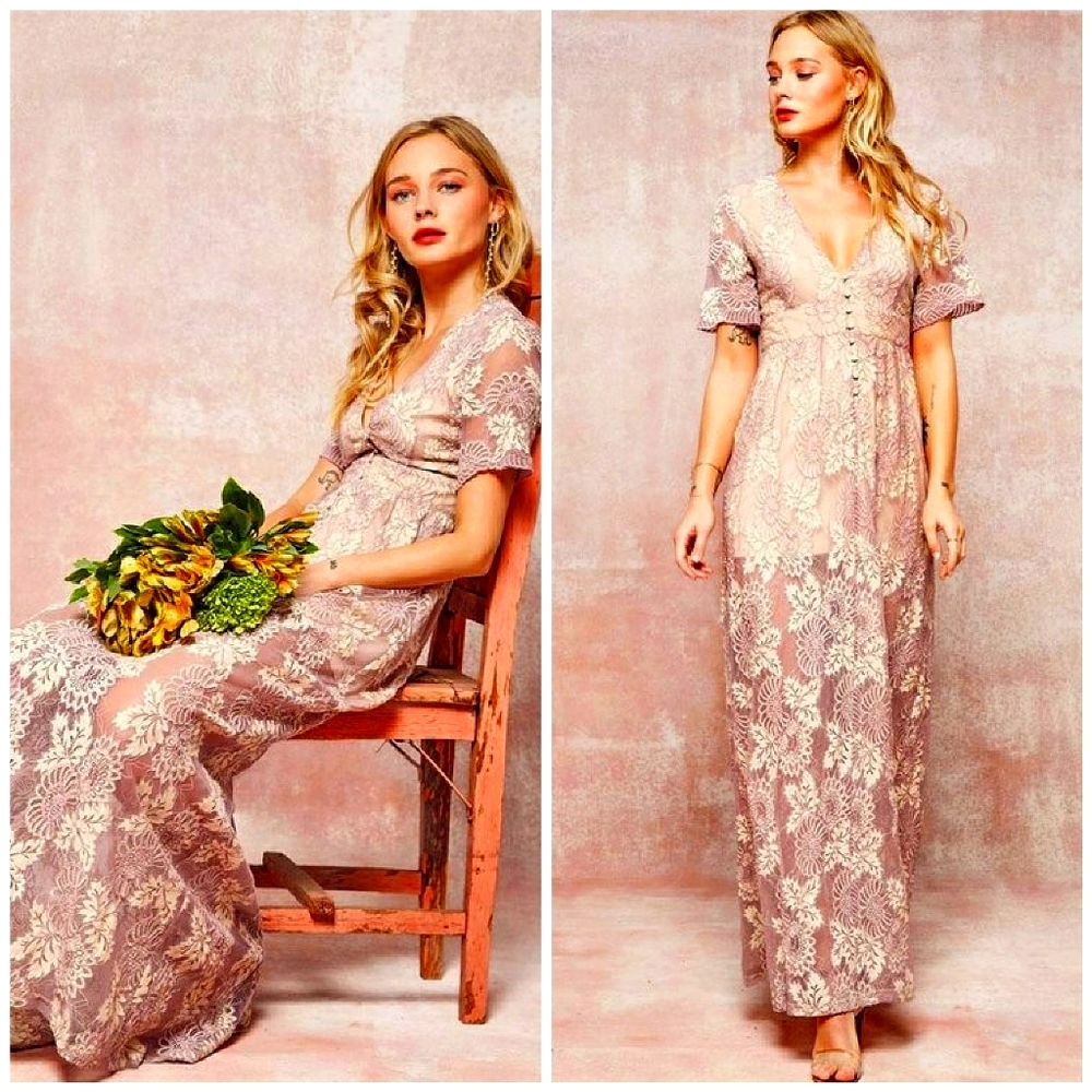 NWT. EXQUISITE full lace, lined maxi dress. Sz S